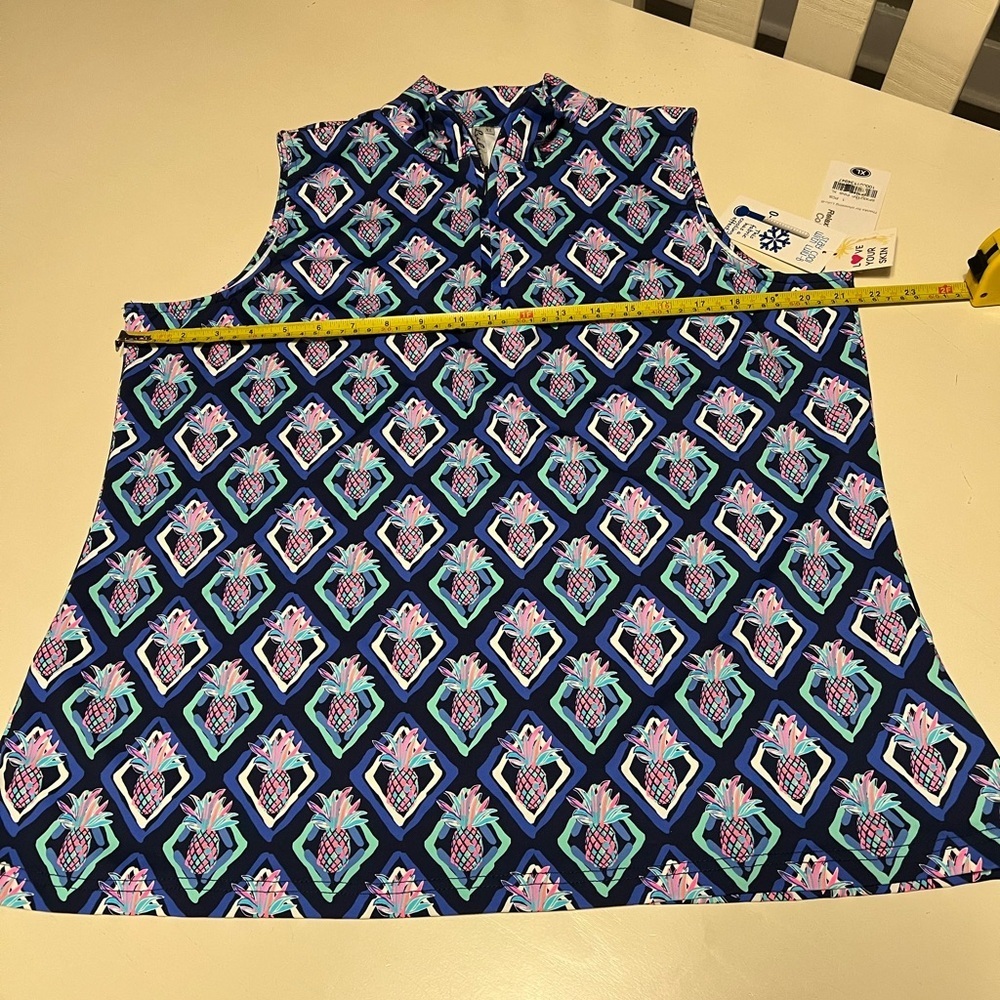 Lulu-B Pineapple Print Sleeveless Quarter-Zip Top UPF 50+ Cooling Fabric XL NWT - Picture 4 of 9